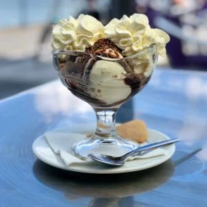 cracker-barrel-ice-cream-sundae-menu